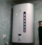  Electrolux EWH 50 Gladius 2.0